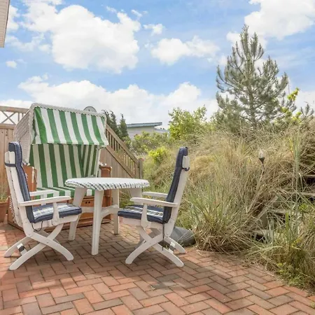 Haushaelfte-11-duene-11-id-420 Holiday home *